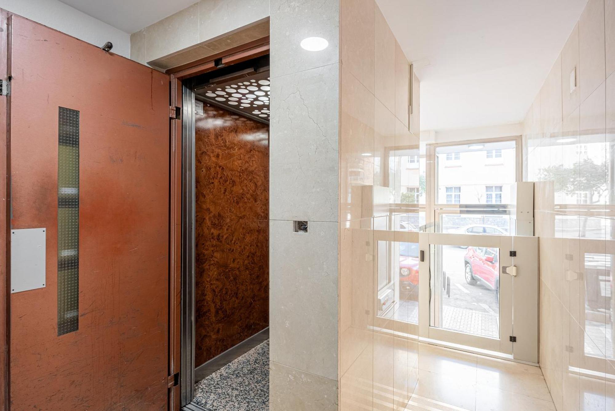 Apartmán Floperw 1 Màlaga Exteriér fotografie